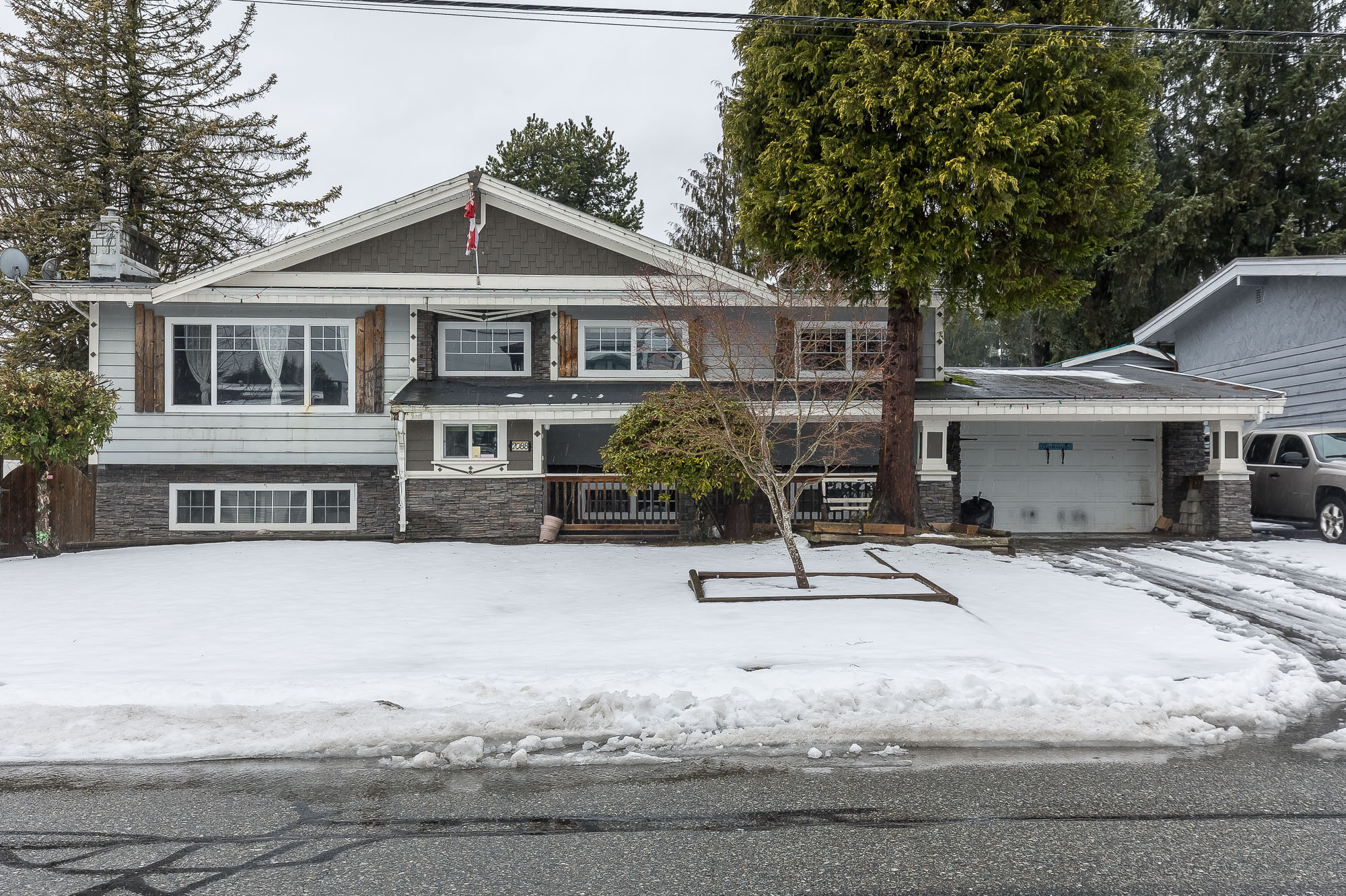 2088 Majestic Crescent